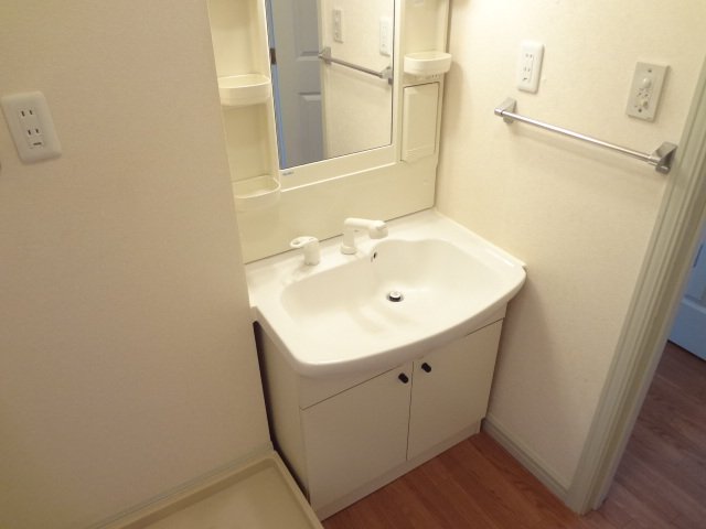17/30 洗面