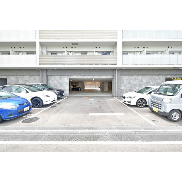 6/6 駐車場