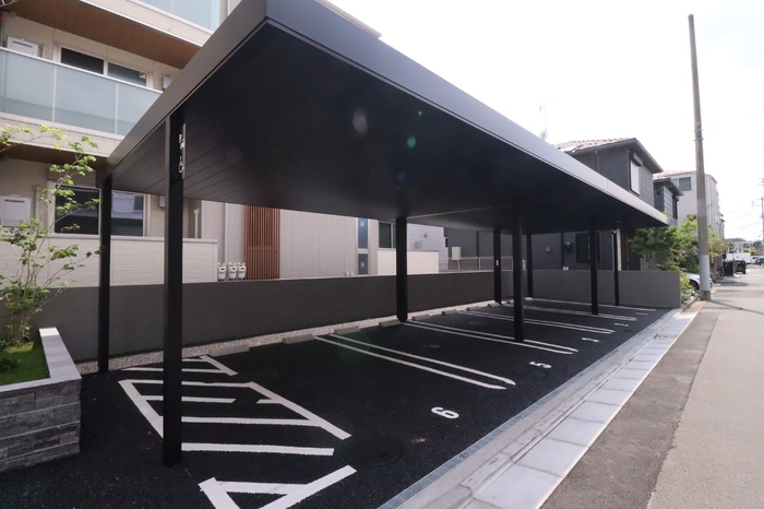 20/20 駐車場