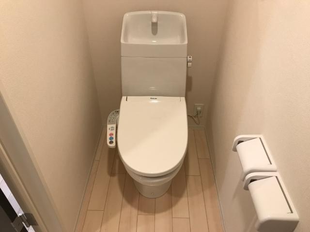 16/26 トイレ