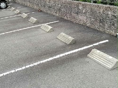 14/19 駐車場