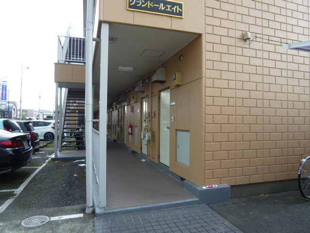 21/21 エントランス