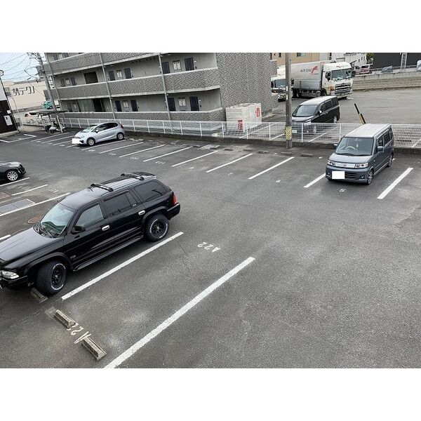 6/6 駐車場