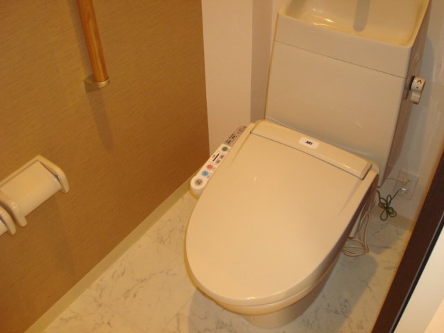 17/28 トイレ