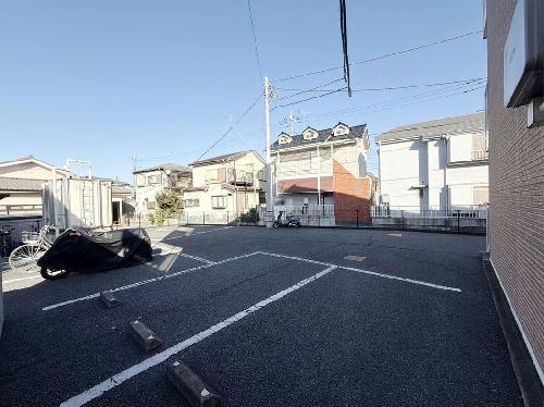 5/5 駐車場