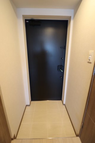 6/20 玄関