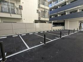15/16 駐車場