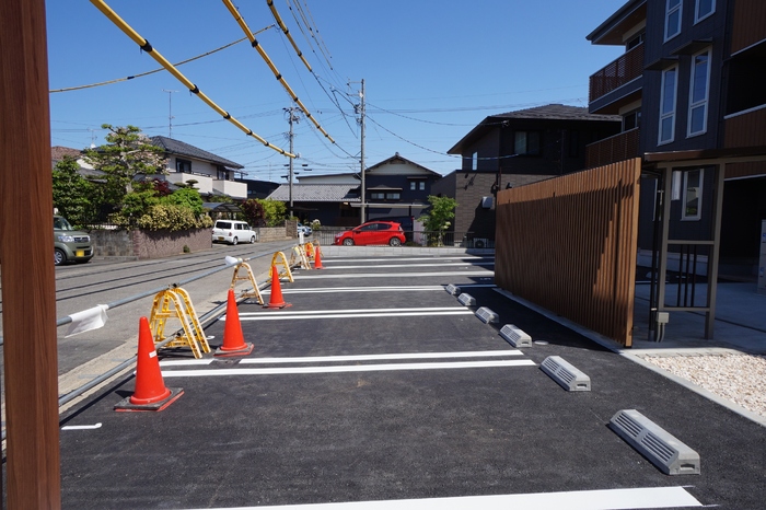 20/21 駐車場