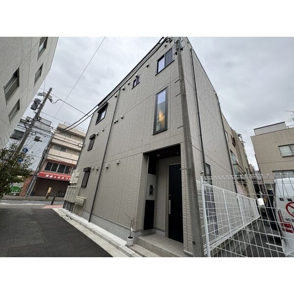 1/6 外観
