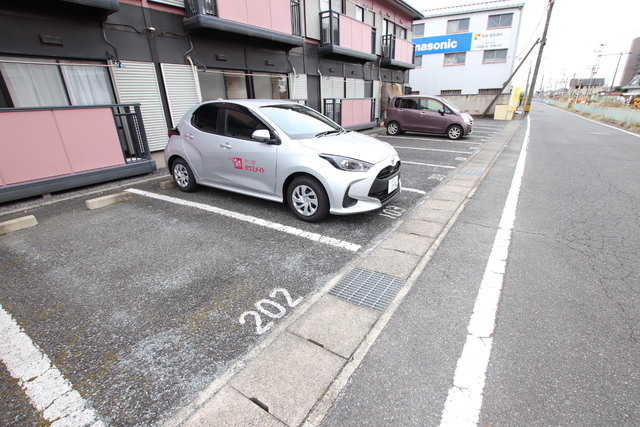 22/22 駐車場