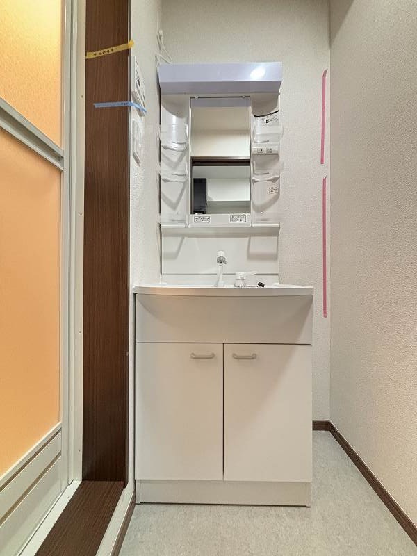 17/27 洗面
