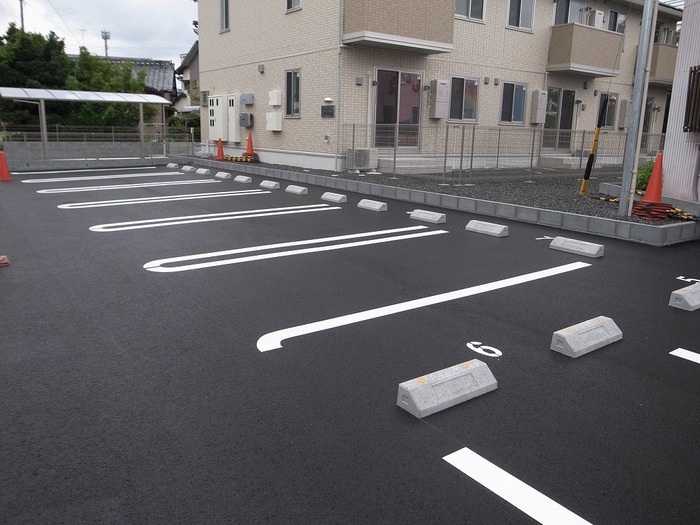 17/17 駐車場