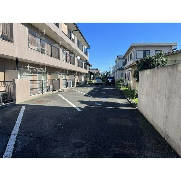 3/5 駐車場