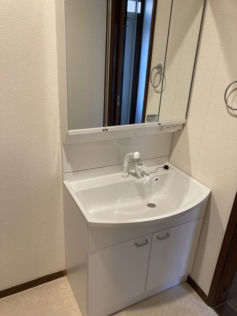 18/24 洗面