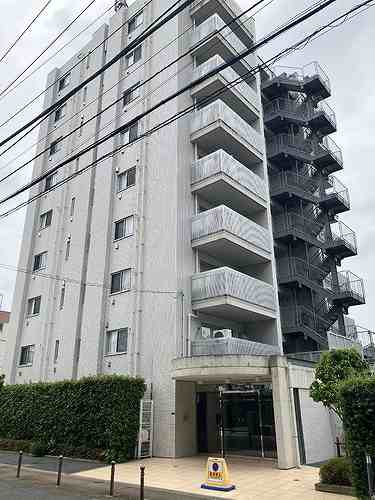 1/6 外観