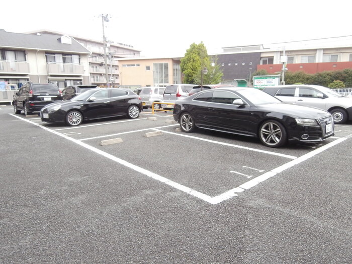 3/4 駐車場