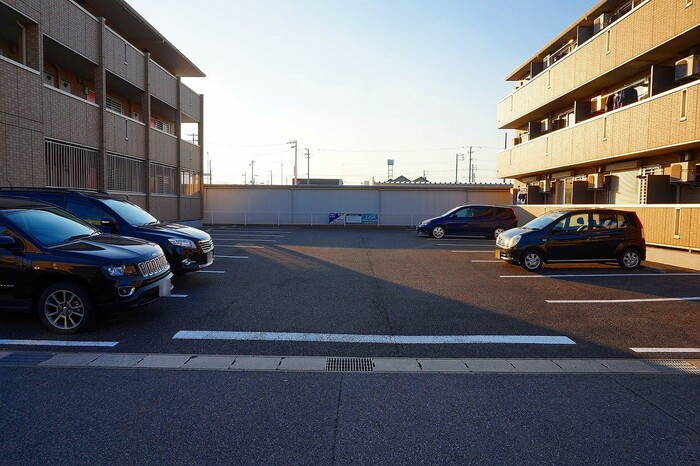6/6 駐車場