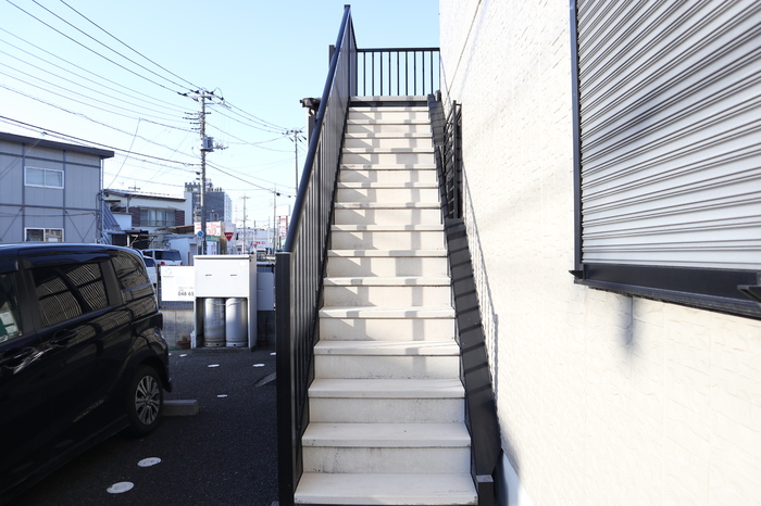17/19 エントランス