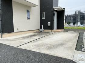 16/26 駐車場