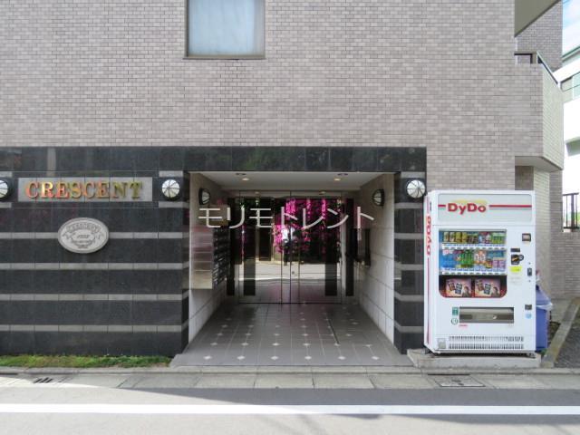 2/4 エントランス