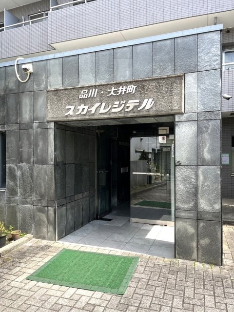 28/30 エントランス