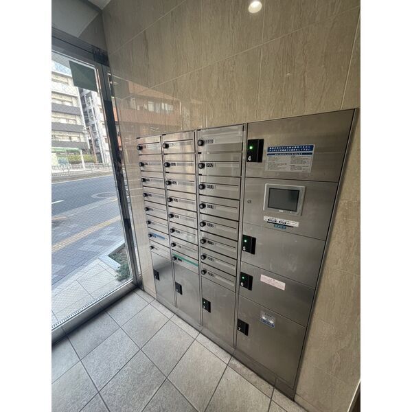 2/8 外観