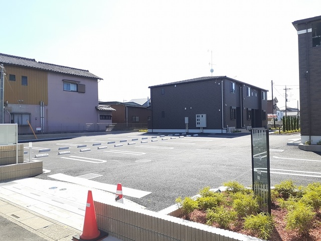 2/8 駐車場