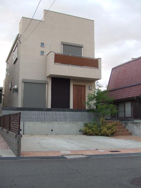 1/2 外観