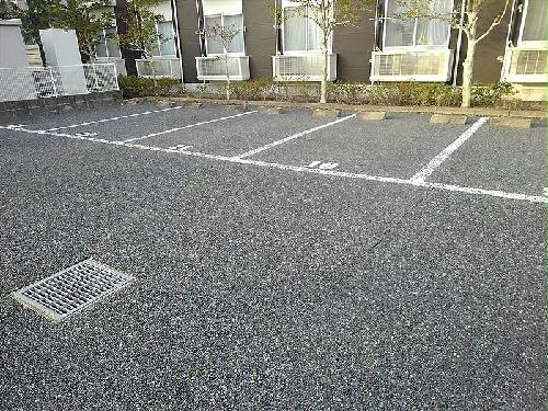 14/15 駐車場