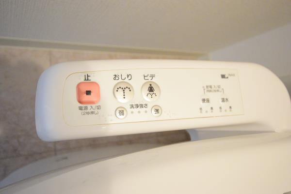 16/30 トイレ