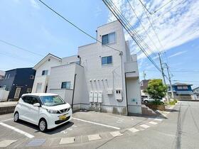 16/16 駐車場