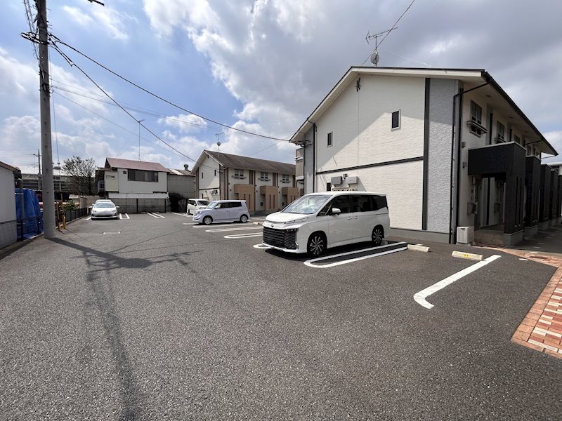 3/3 駐車場