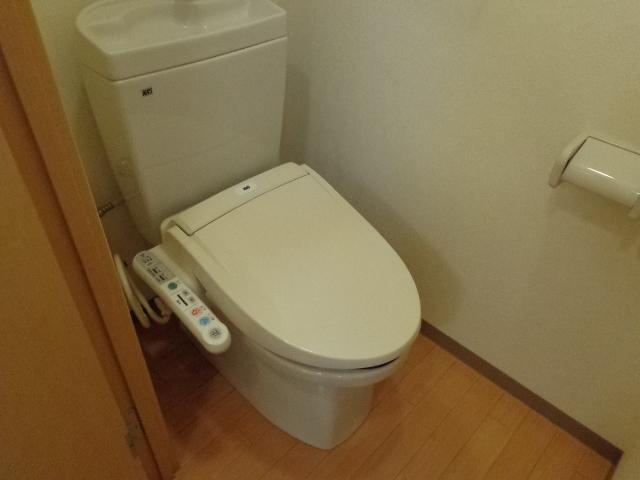 13/30 トイレ