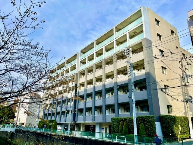 1/7 外観