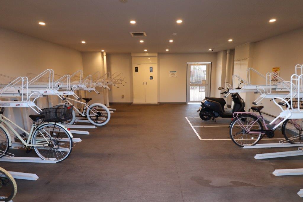 2/2 駐車場