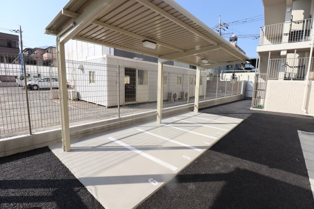 15/25 駐車場