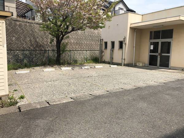 3/5 駐車場