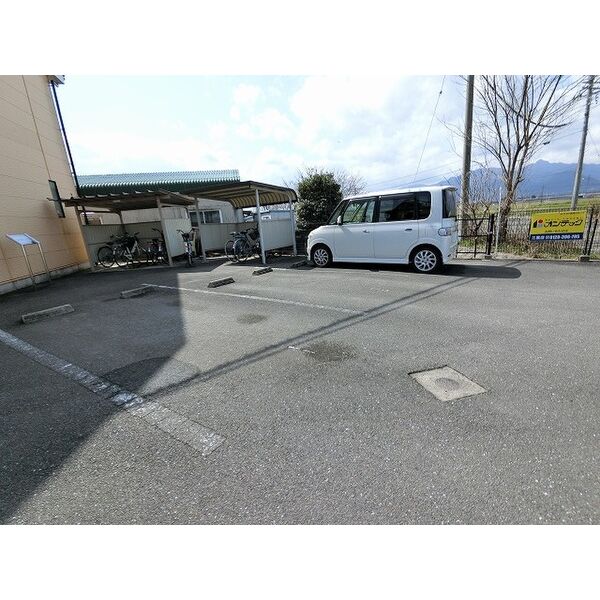 7/7 駐車場
