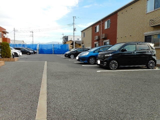 2/8 駐車場