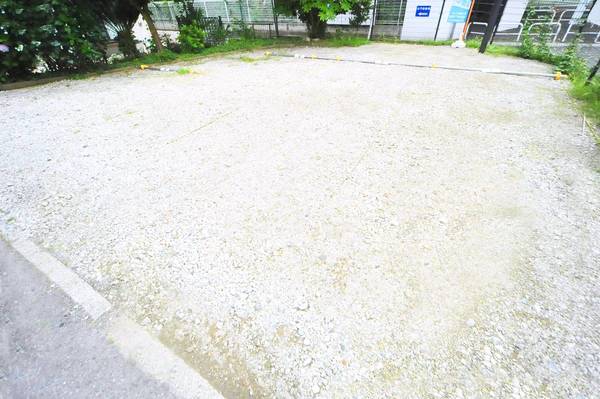 11/17 駐車場