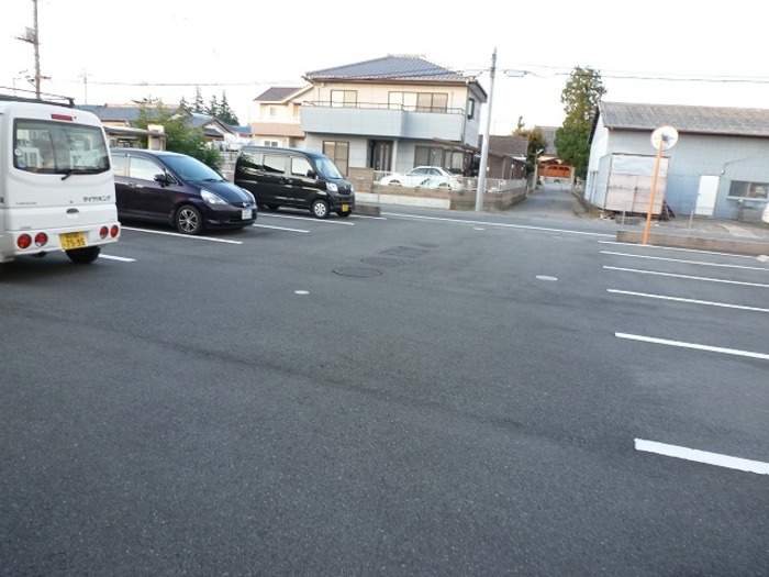 3/6 駐車場