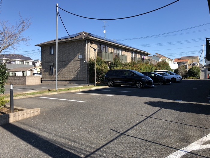 14/25 駐車場