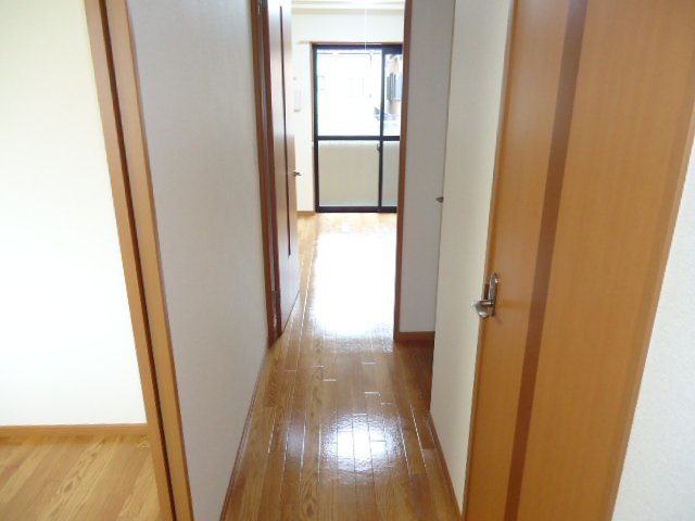 8/23 室内