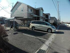 16/16 駐車場