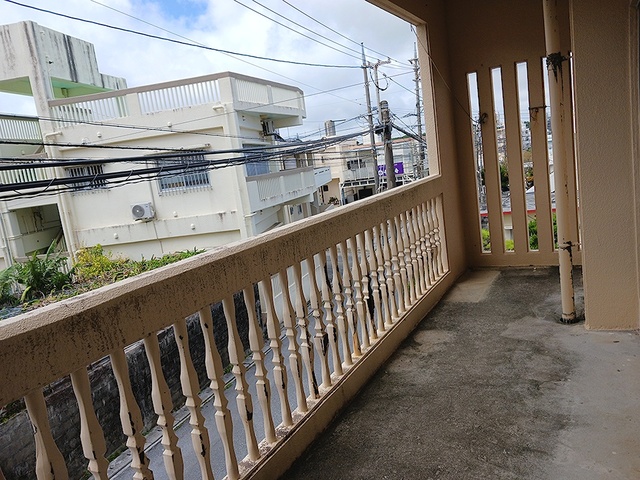 バルコニー