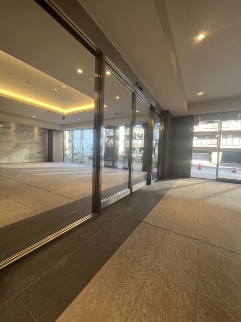 4/5 エントランス