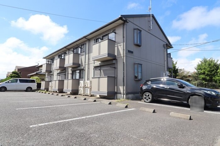 19/22 駐車場