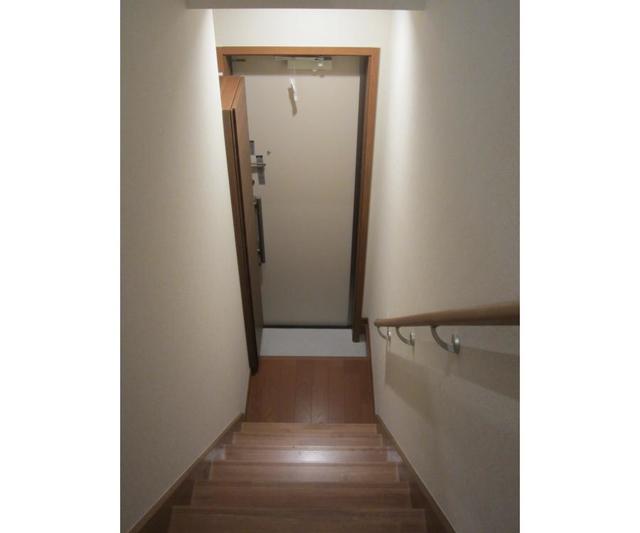 18/30 玄関