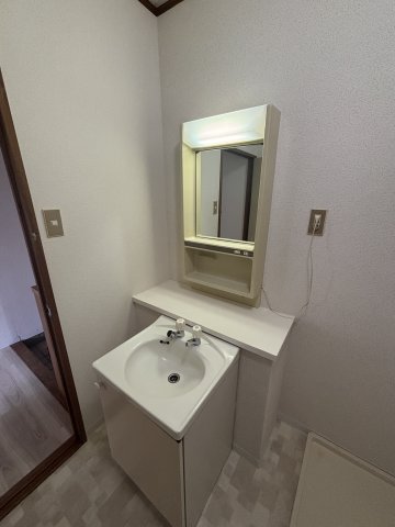 18/24 洗面