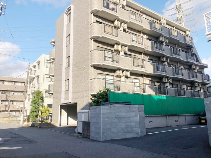 1/6 外観